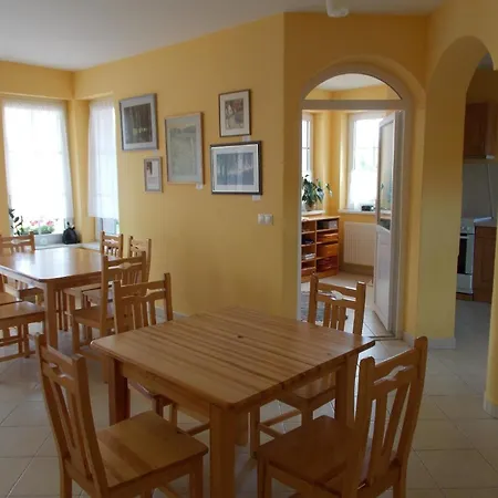 Holiday home Fuer Gruppen Gegenueber Einer Reitschule *